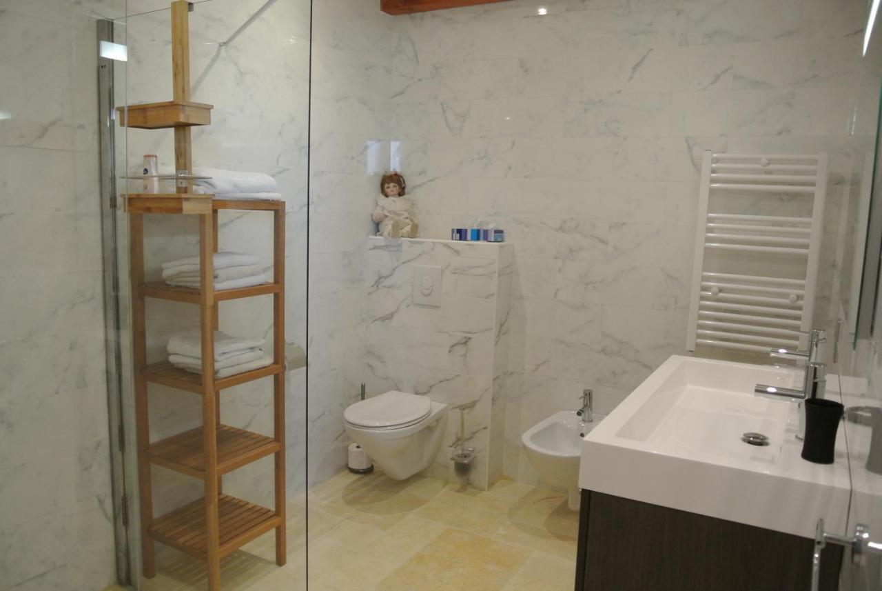Grand Tamaris Hosting Bed and Breakfast Arles Eksteriør billede