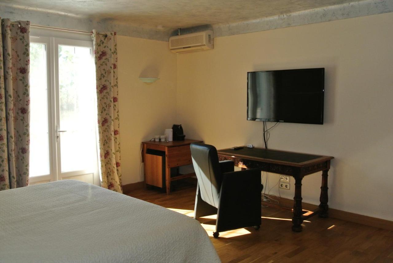 Grand Tamaris Hosting Bed and Breakfast Arles Eksteriør billede