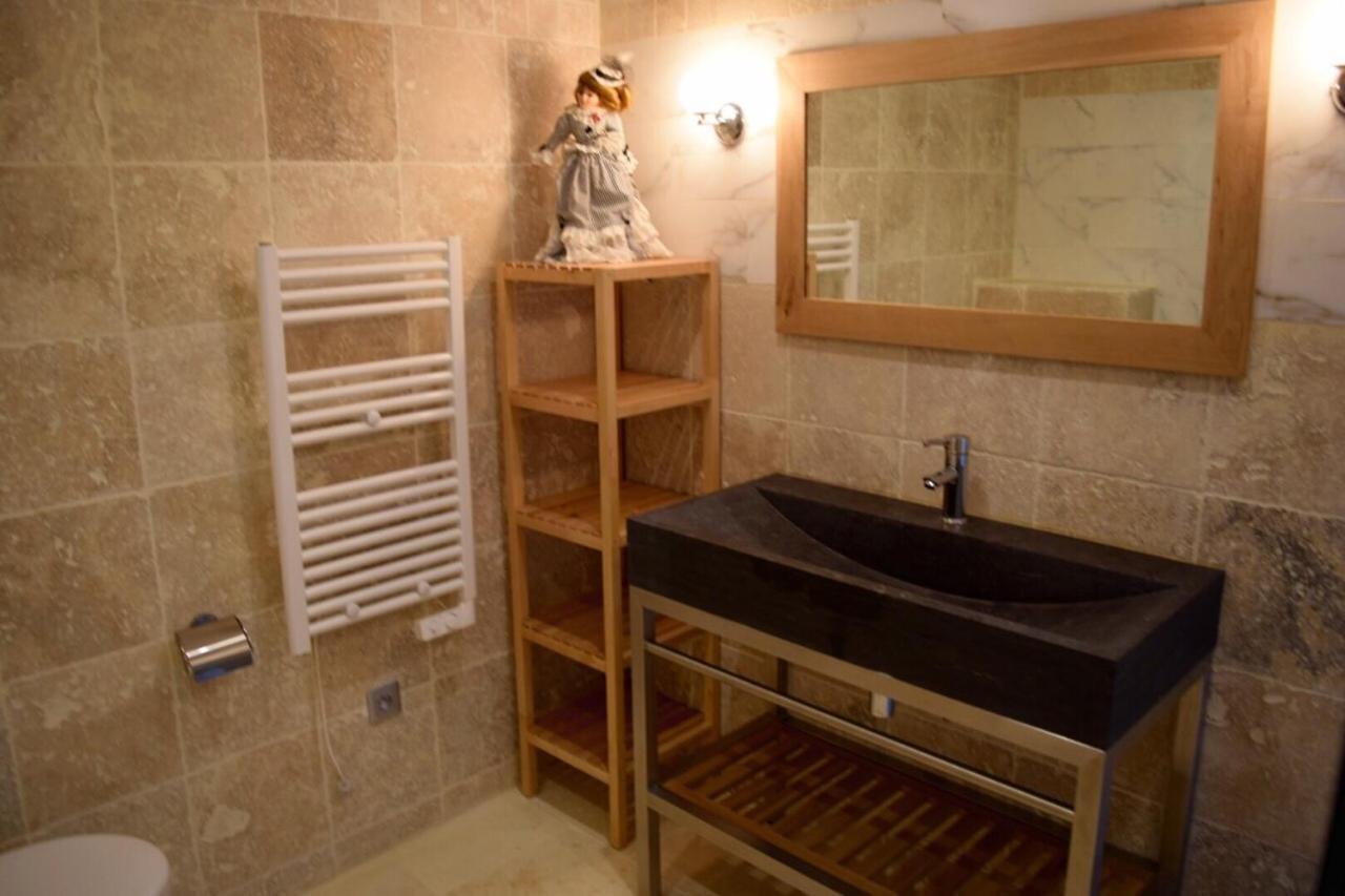 Grand Tamaris Hosting Bed and Breakfast Arles Værelse billede