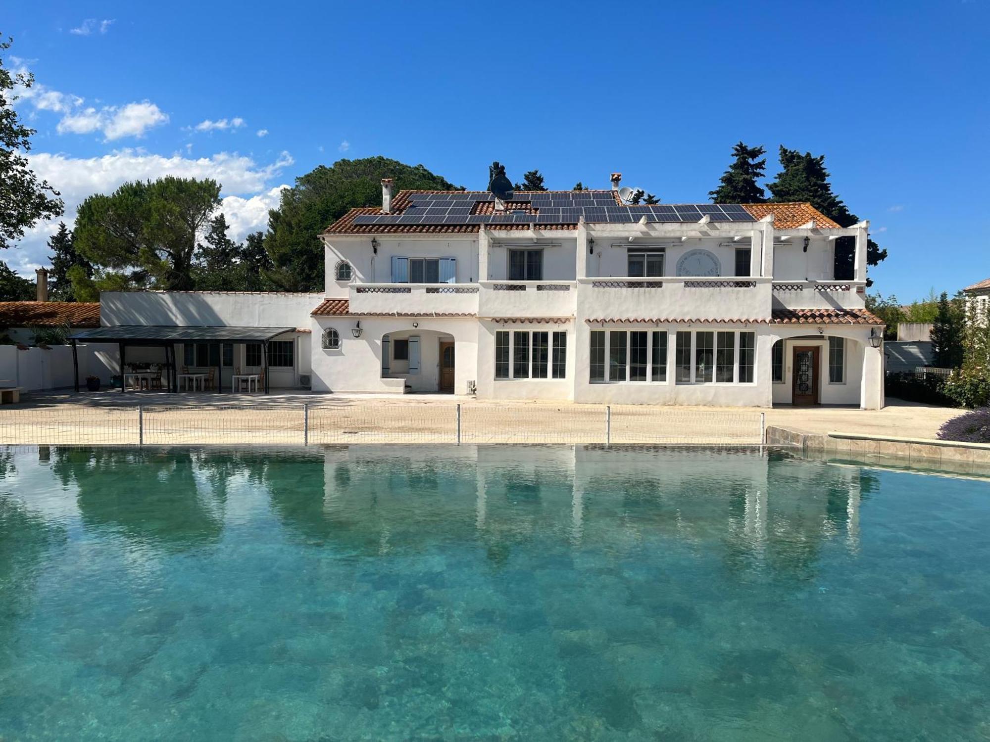 Grand Tamaris Hosting Bed and Breakfast Arles Eksteriør billede